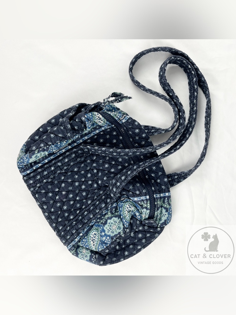 Vera Bradley 2002 Seaport Navy Vintage Duffel Backpack Shoulder Bag 4 Pc Lot - Picture 6 of 16